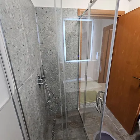 Апартаменты Bral 8 Two-bedroom Beachfront