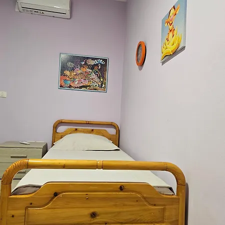 Bral 8 Two-bedroom Beachfront Durres